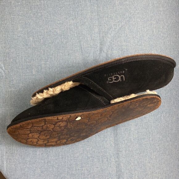 UGG men’s Scuff Fur-Lined Black Mule Slippers, size 11. - Picture 5 of 11